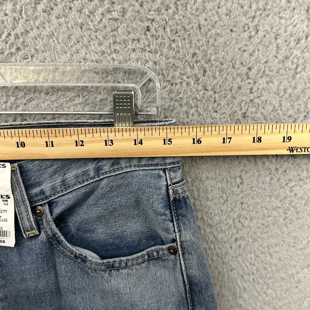 Levis zoe warehouse